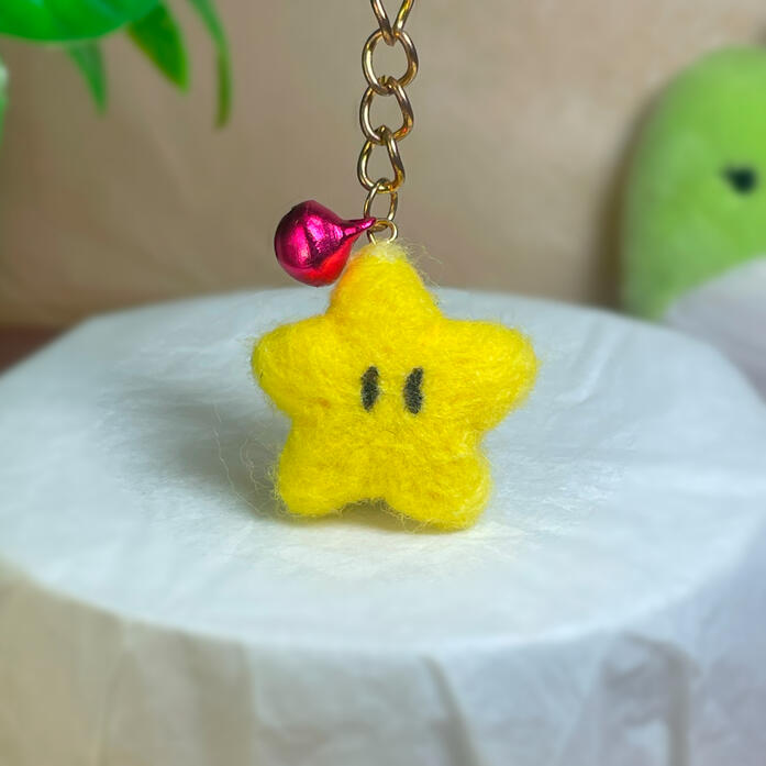 Llavero Estrella Rosa | $100