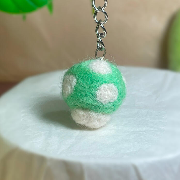 Llavero Honguito Verde | $100