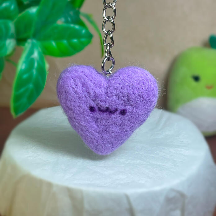 Llavero Corazon Morado | $100